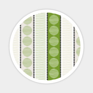 Simple green lines and circles Magnet